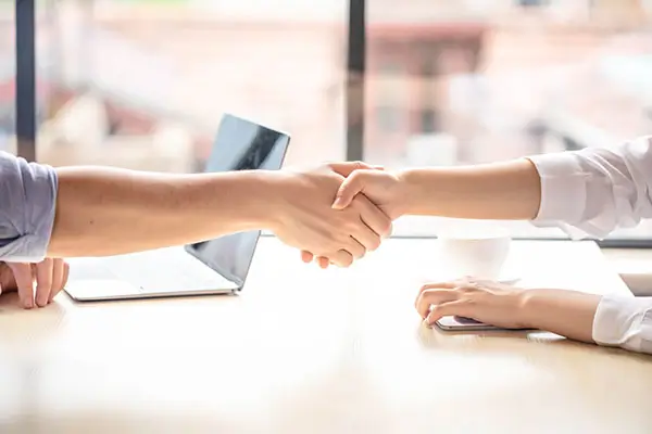 偷盗适用什么法律